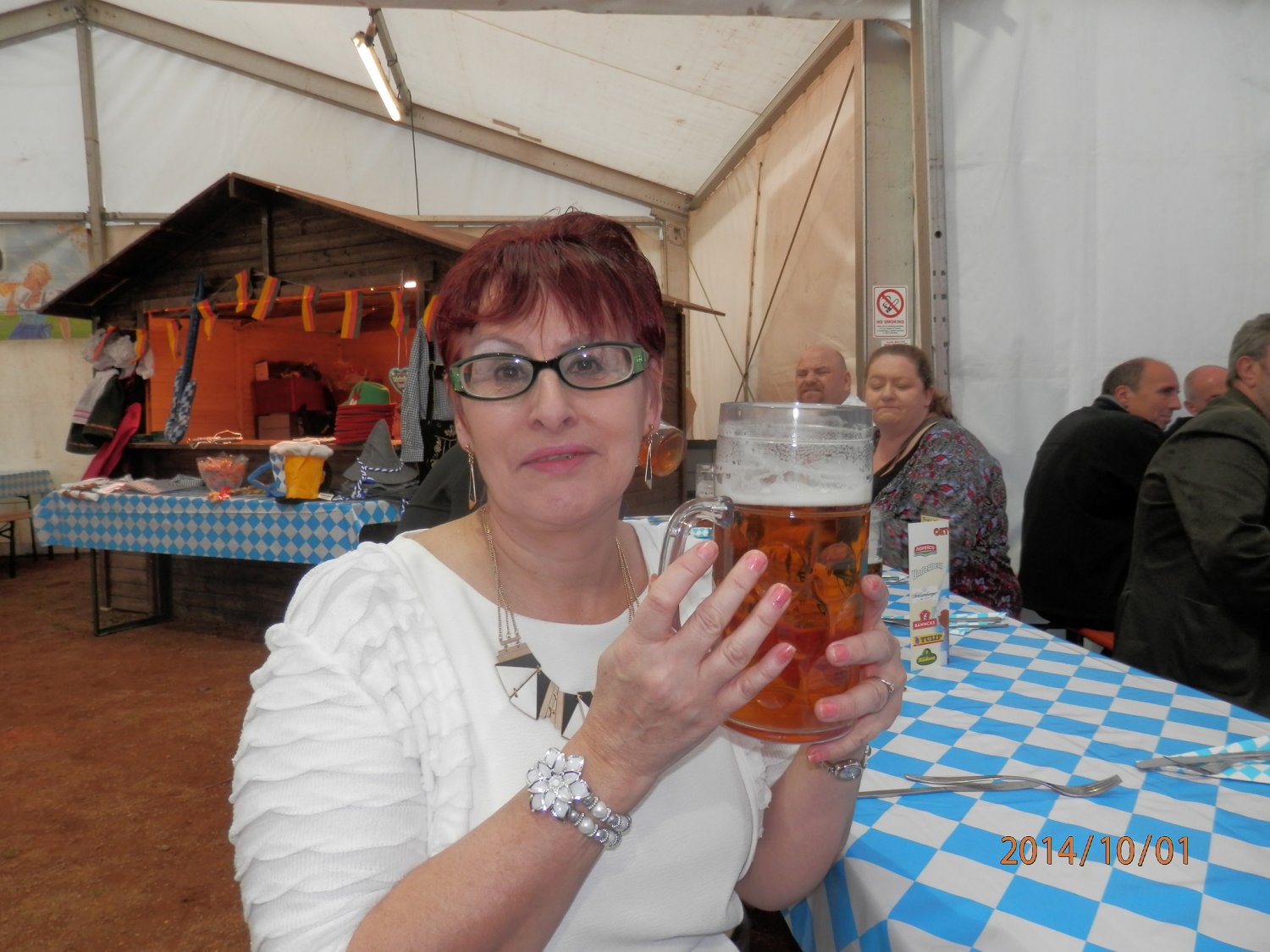 Mature UK wife poses for hubby, Marion #xKnZ9OLV