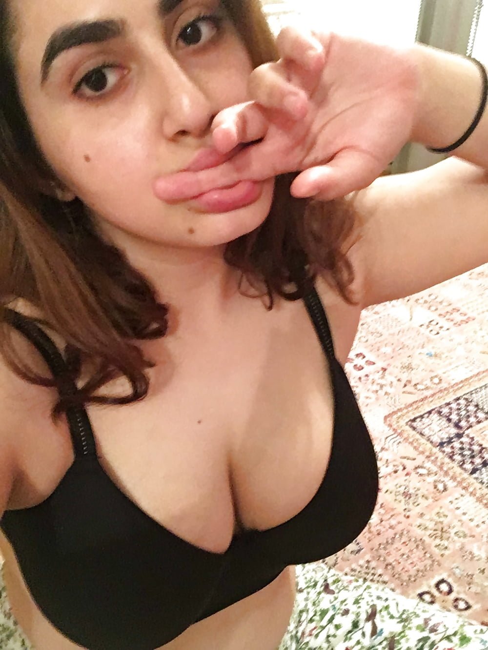 Girlfriend Leaked #y9cXIsg9