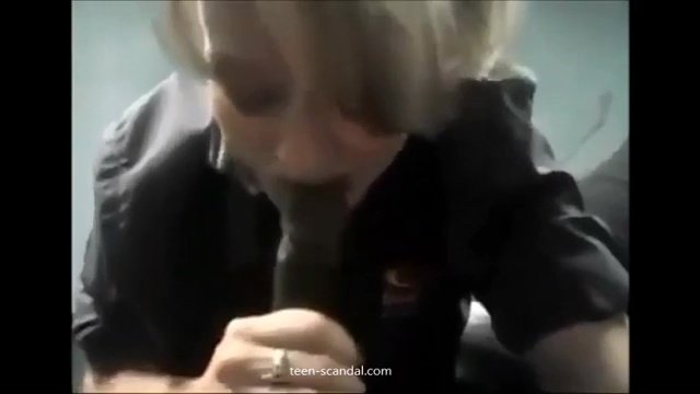Hotel employee sucking off guest (2) #2rKAds9J