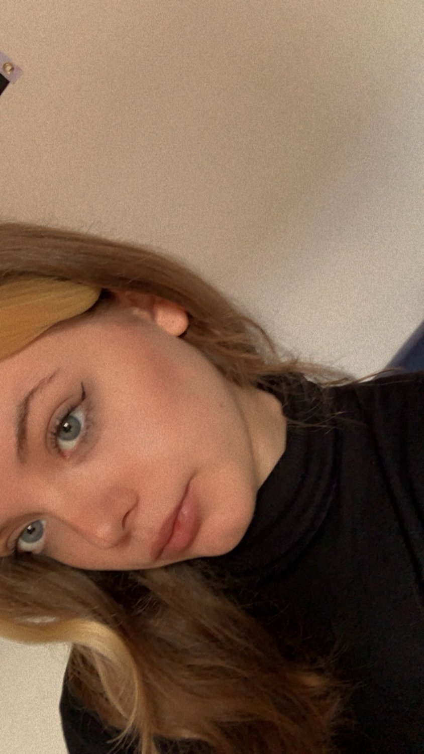 Leonie 23yo #5RyTB20T
