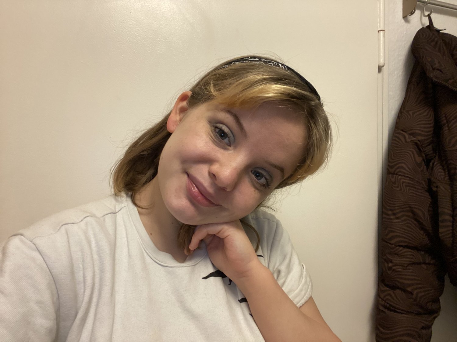 Leonie 23yo #RZLfGyxo