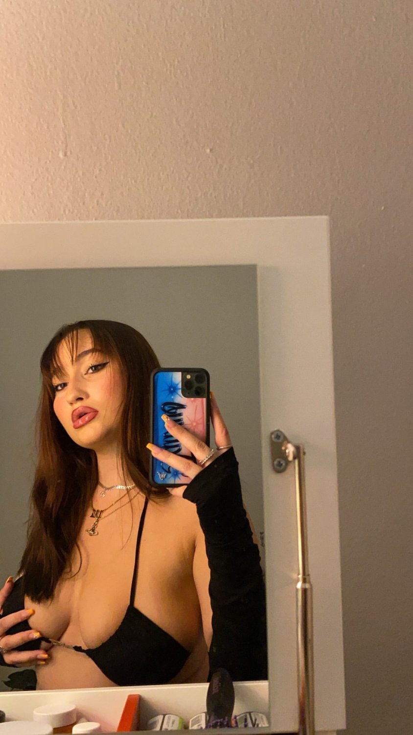 Delicious T33n With Huge Natural Tits #tpjK7042