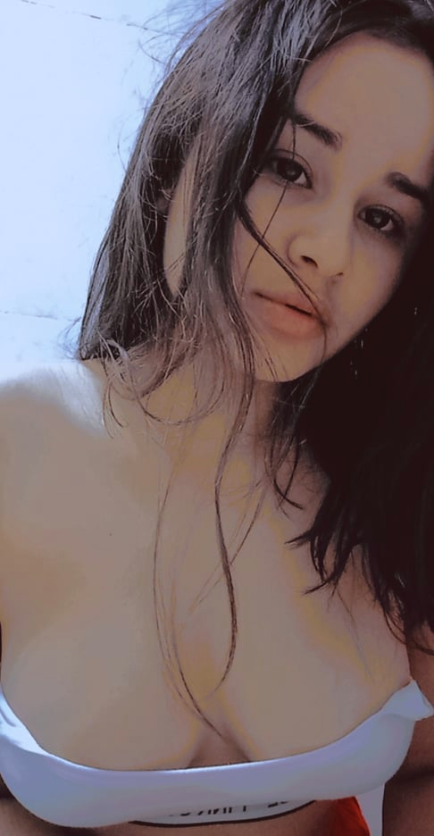 Teen latina leaked pack - Hermosa pendejita filtrada manda pack casero #4NzOnl8t