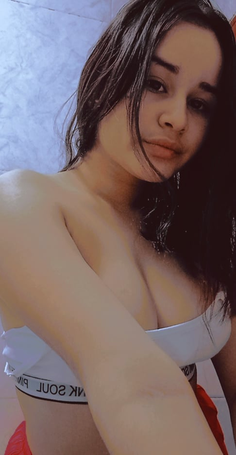 Teen latina leaked pack - Hermosa pendejita filtrada manda pack casero #GK3oota3