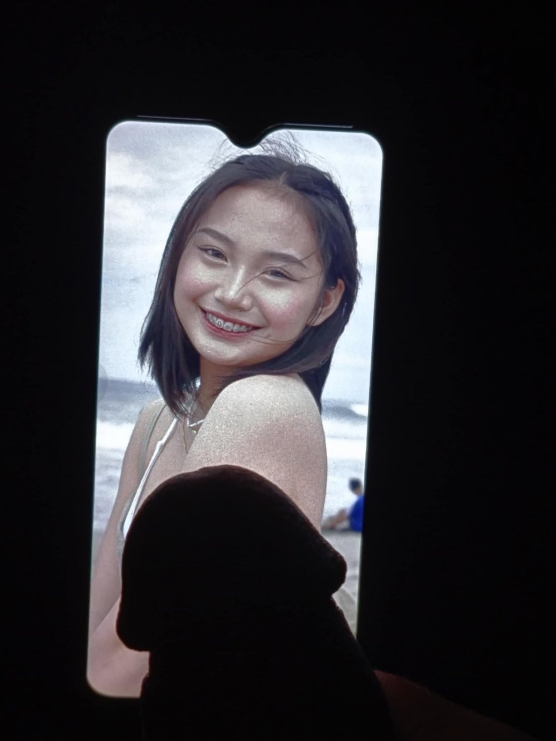 Requested Post: Daddy wants me to share this. Him jerking on an 18yo slutty girl /\LT|-|eA V!ß@L🍆💦 #aB8HxMT0