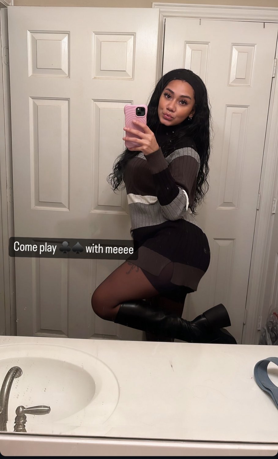 Slutty teen latina mom #v1qqV7Wr