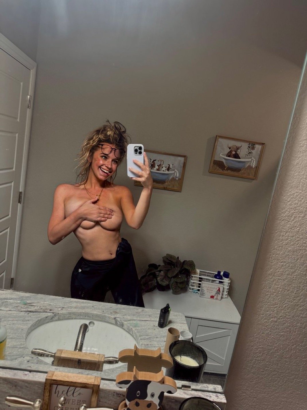 She sent them to him. He sent them to me #whvbeSod