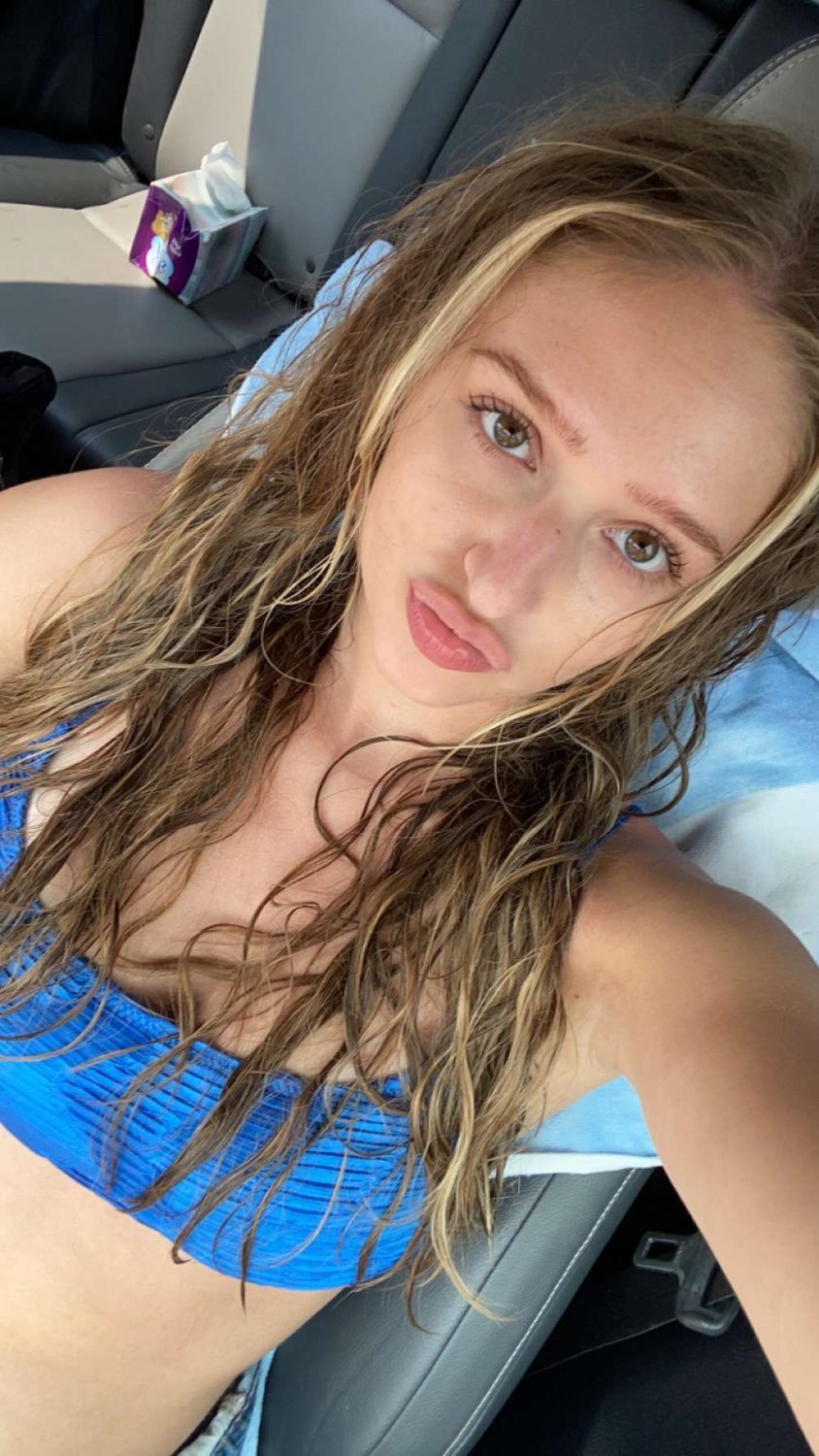 Adorable teen goddess is now a webslut #3HkFy5Wl