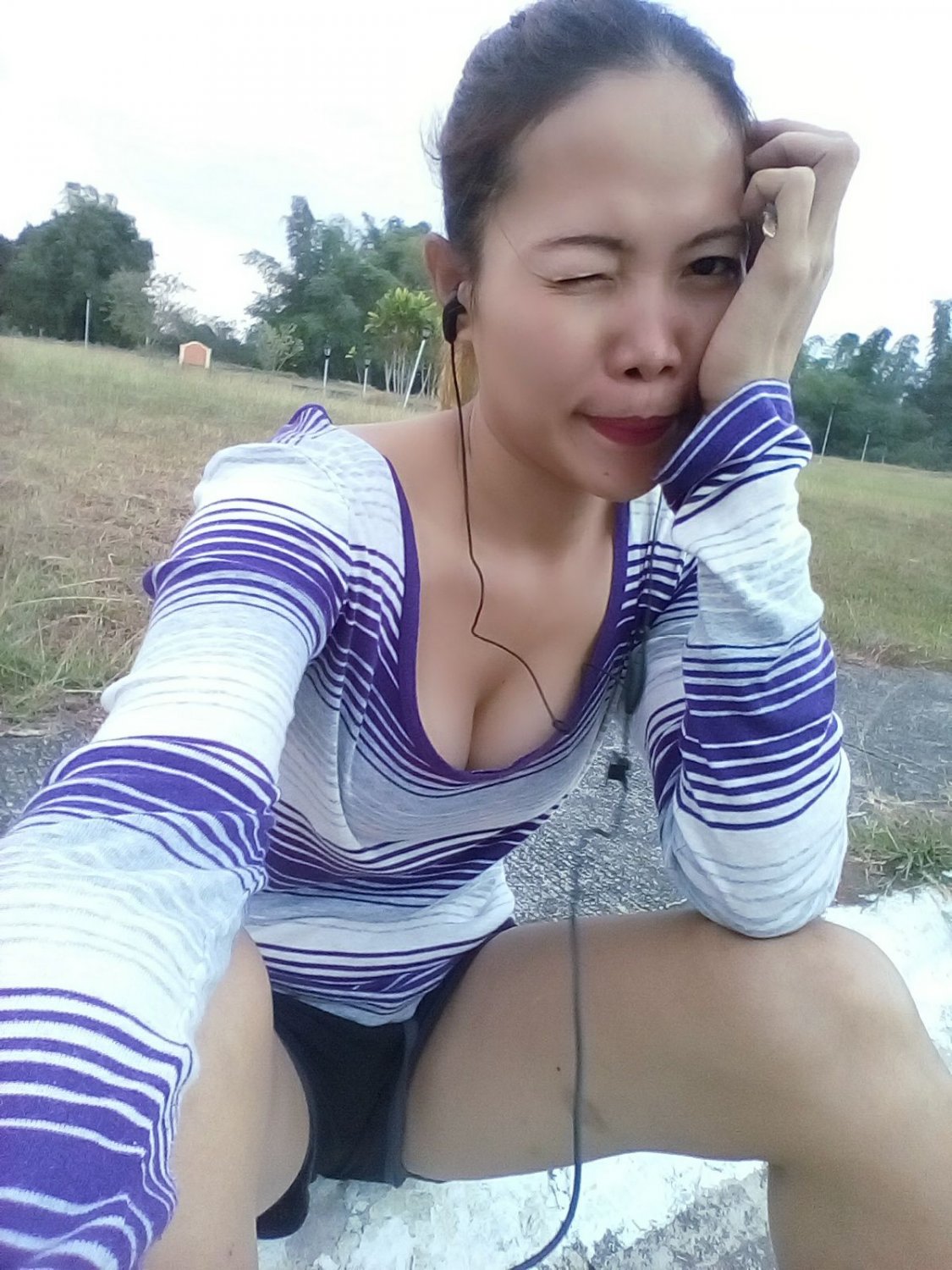 Filipina_Arlene S. #N6OlQV2D