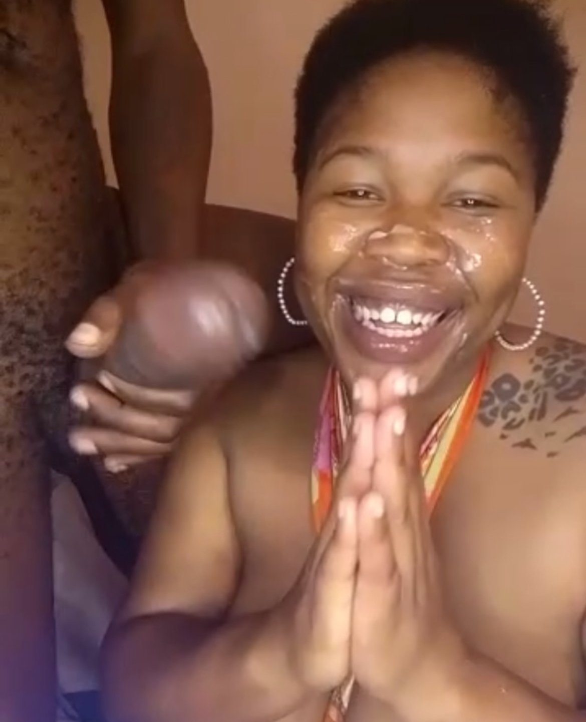 Africana fatumata mamadora lechaso en la cara 000666 #ao6djq6R