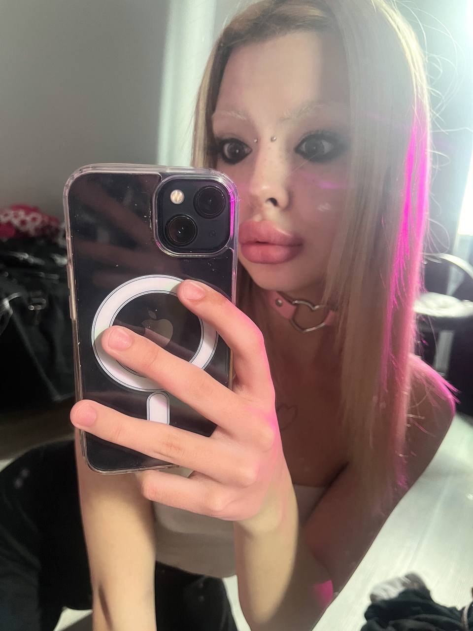 Pouty Bimbo Slut #Fj9Ckrun