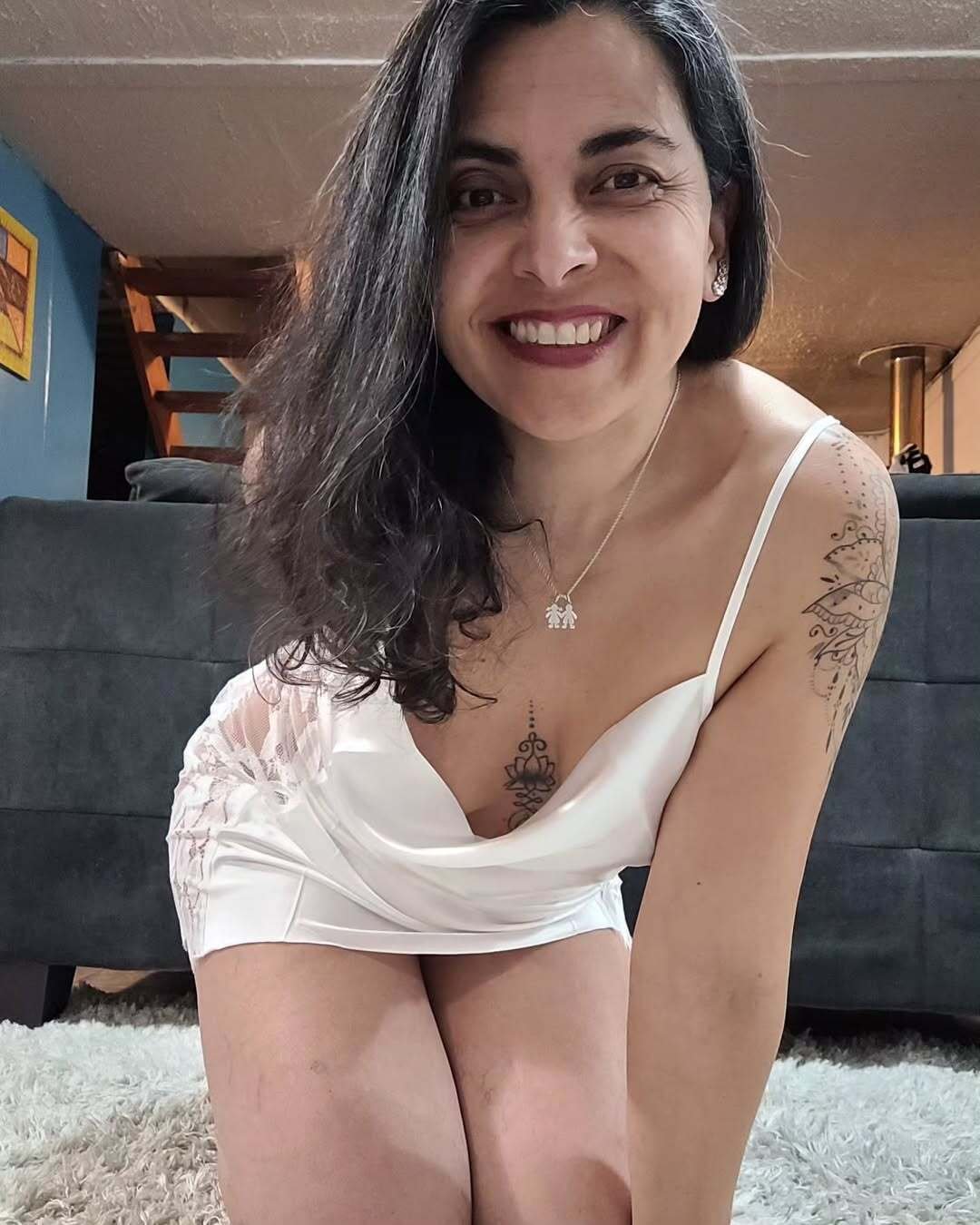 Madura chilena #LZH6tN6G